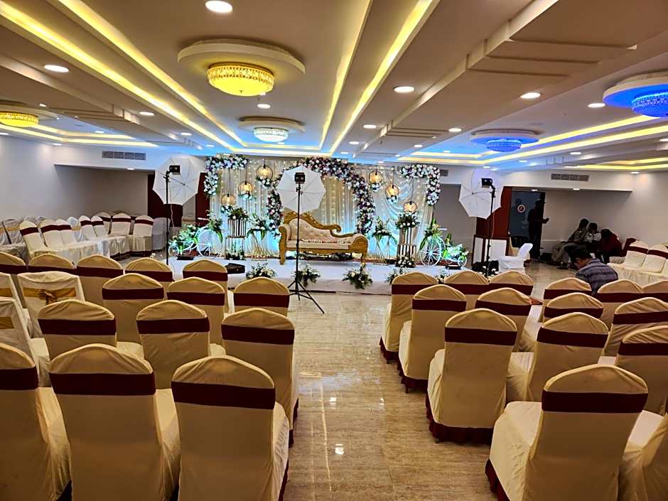 Ramee Guestline Hotel