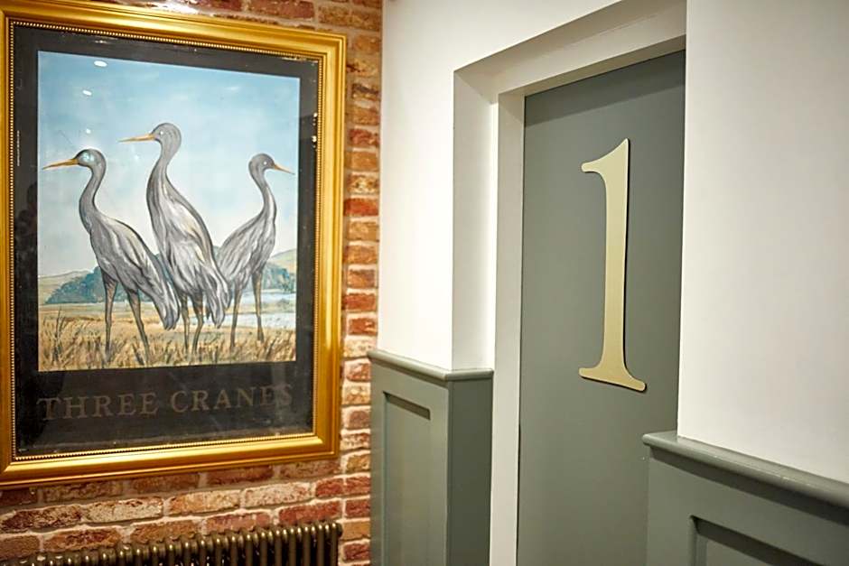 Three Cranes Serviced Apartments