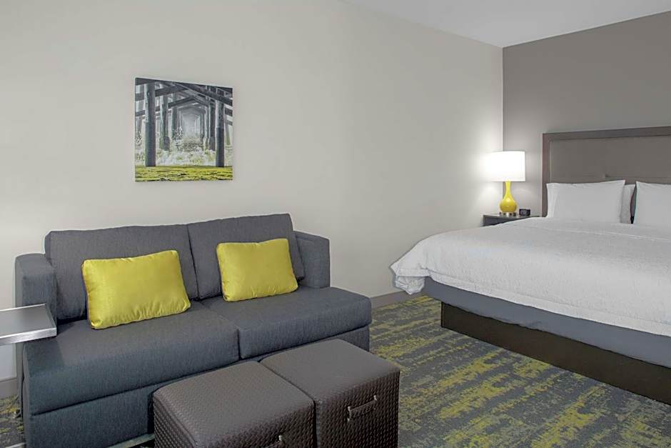 Hampton Inn By Hilton & Suites Irvine-Orange County Airport
