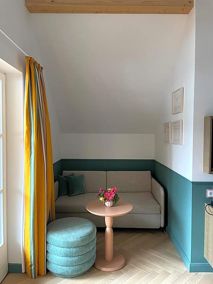 Villa Alma - a lakeside Boutique Hotel