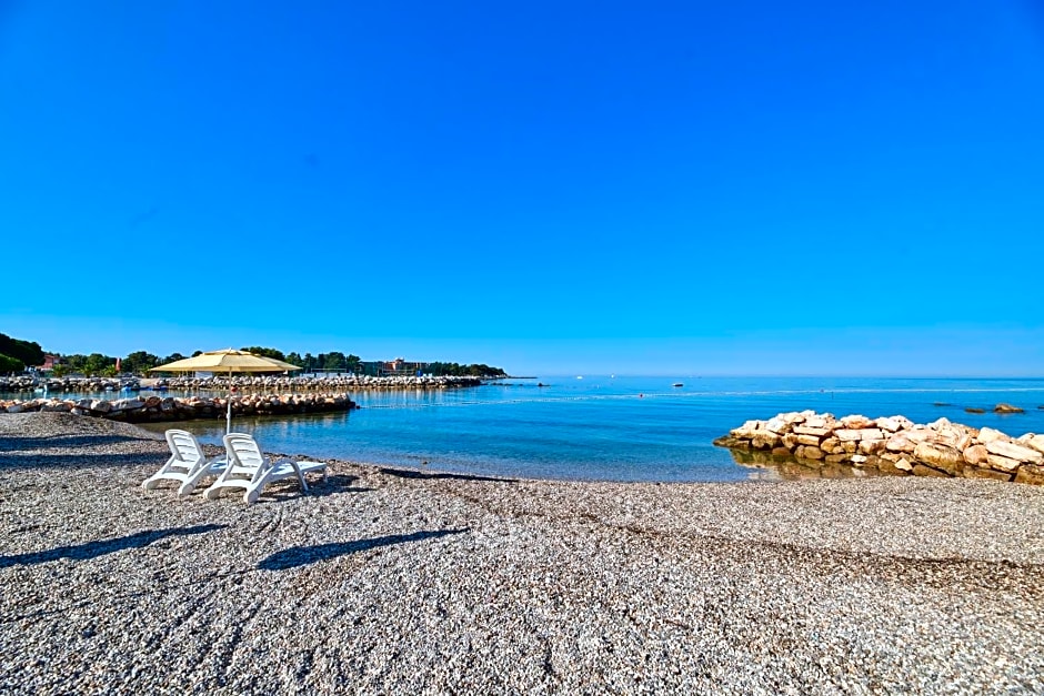 Apartments Sol Stella for Plava Laguna