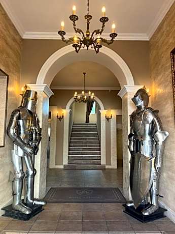 Hotel Antique - free private parking