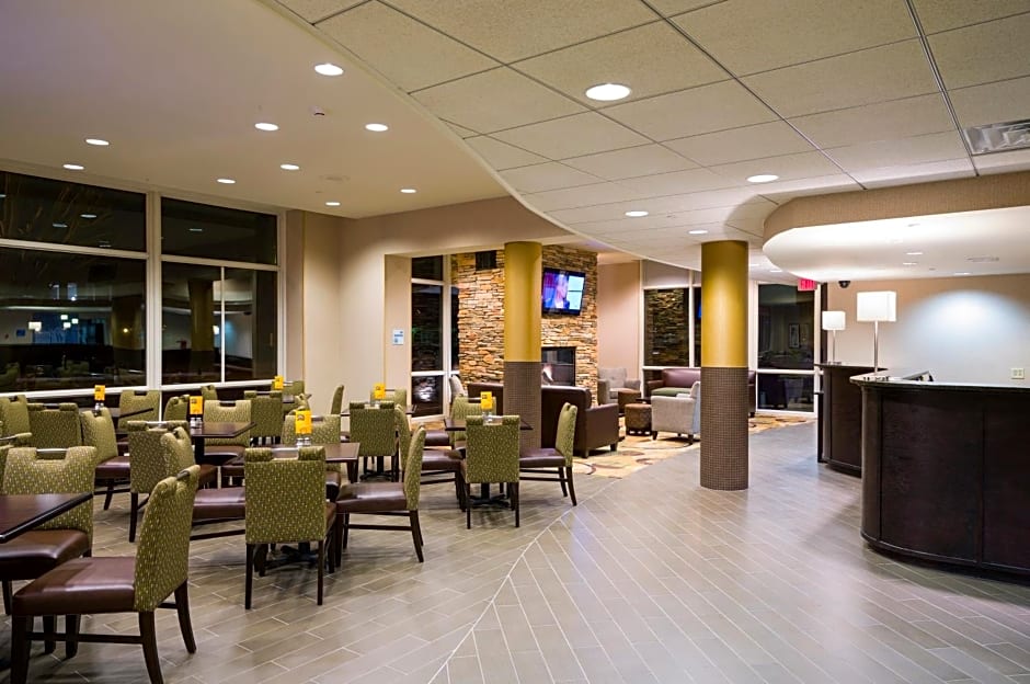 Holiday Inn Express Philadelphia Penn's Landing, an IHG Hotel