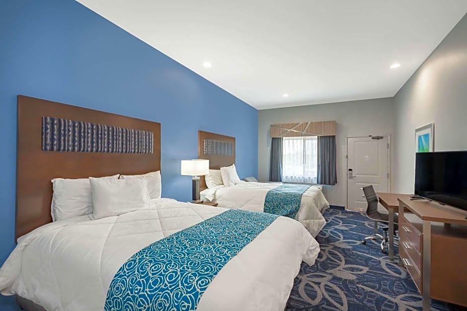 Baymont Inn & Suites Houston Hobby Airport