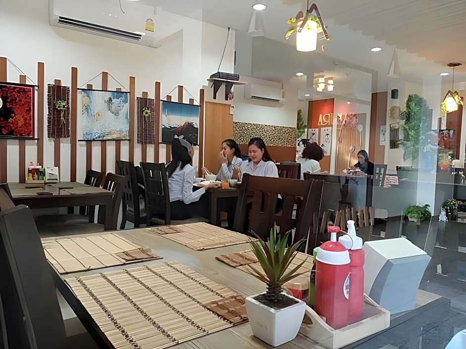 Sakura Boutique Hotel