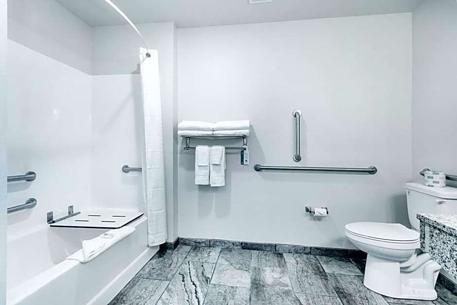 Cobblestone Hotel & Suites - Janesville