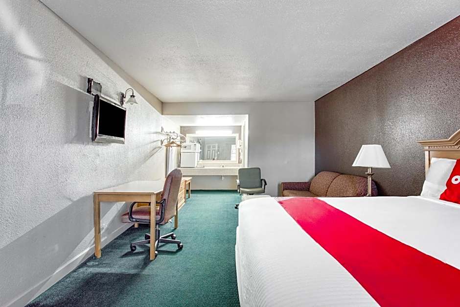 OYO Hotel Bald Knob near Searcy AR