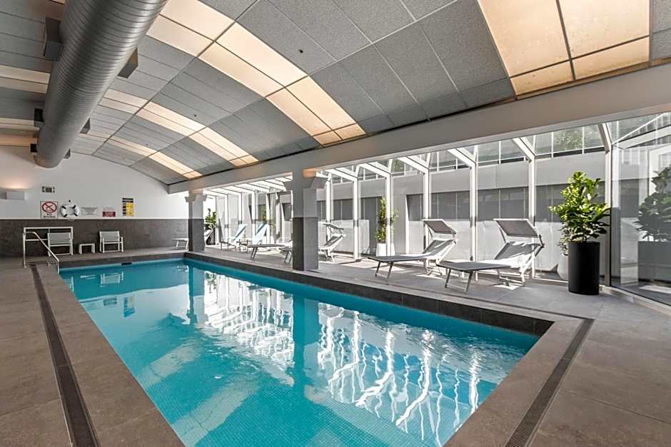 Clarion Suites Gateway