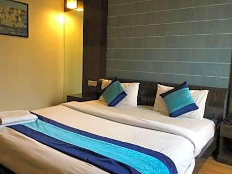 Superior Queen Room