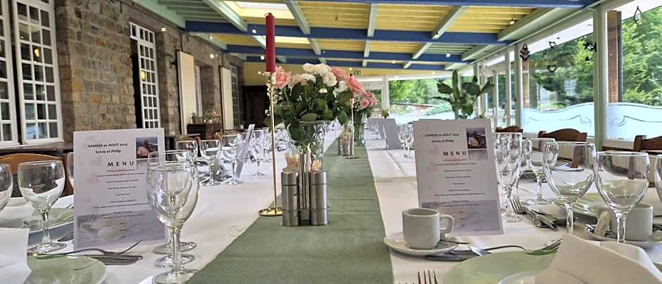 Logis Hôtel De France- Restaurant GRILL