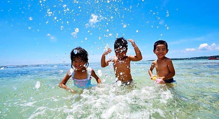 Churaumi On The Beach Motobu