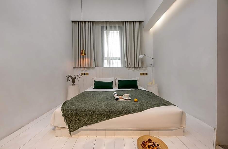 Suzhou Unique Space Design Art Hotel