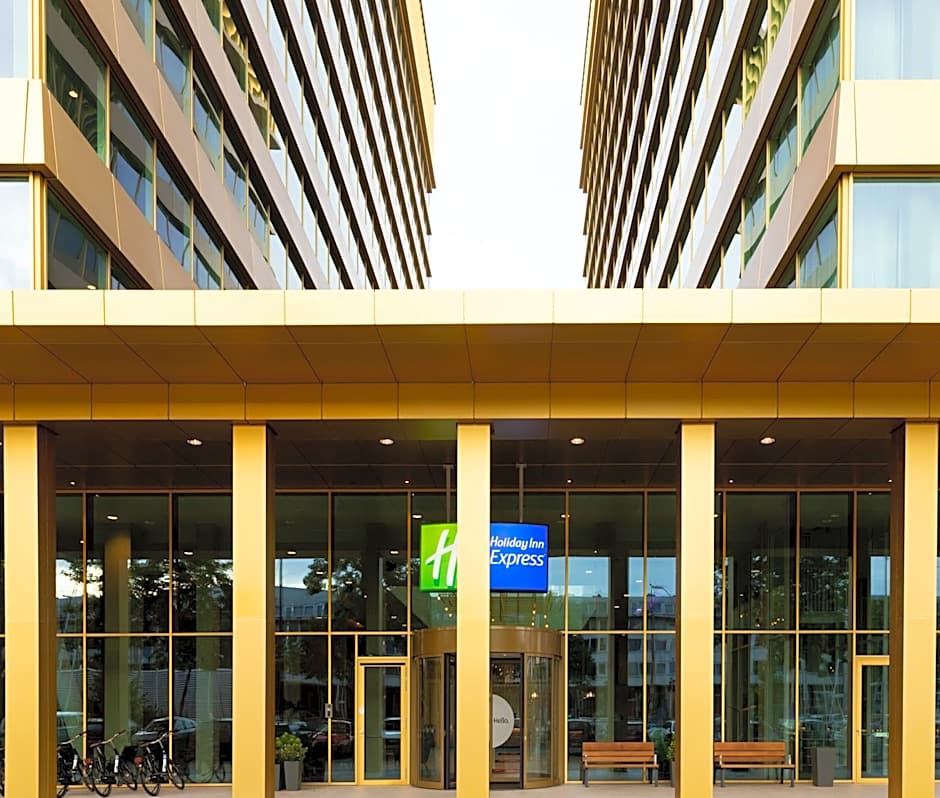 Holiday Inn Express Amsterdam - North Riverside By IHG