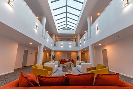 Hotel Aluxor SFO