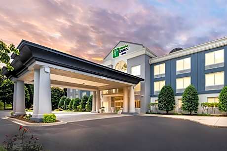 Holiday Inn Express & Suites Sylva - Western Carolina Area By IHG
