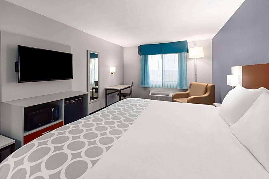 Baymont by Wyndham Warrenton