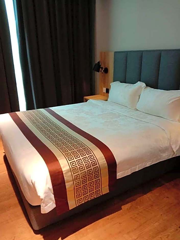 Amigo Hotel