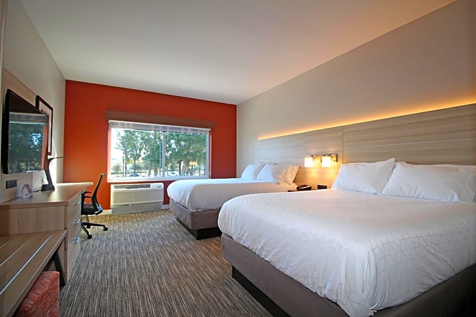 Holiday Inn Express & Suites Ocala, an IHG Hotel