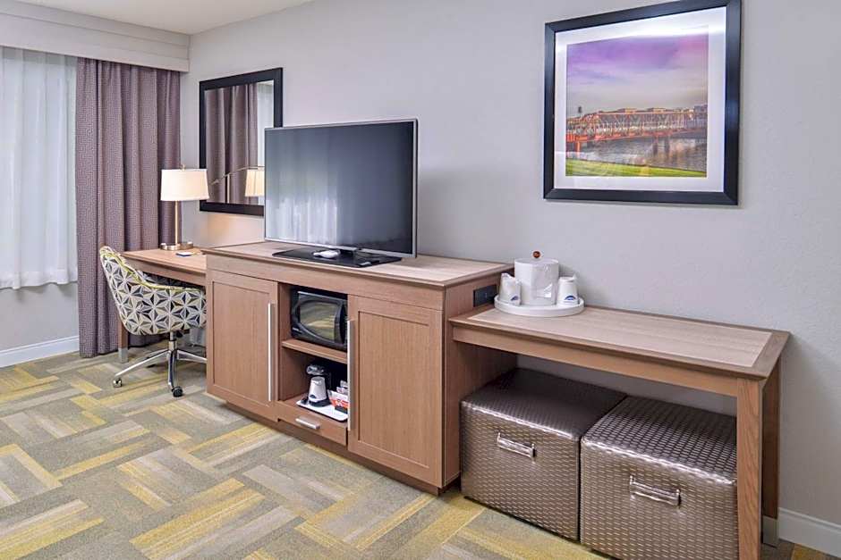 Hampton Inn and Suites Altoona-Des Moines by Hilton