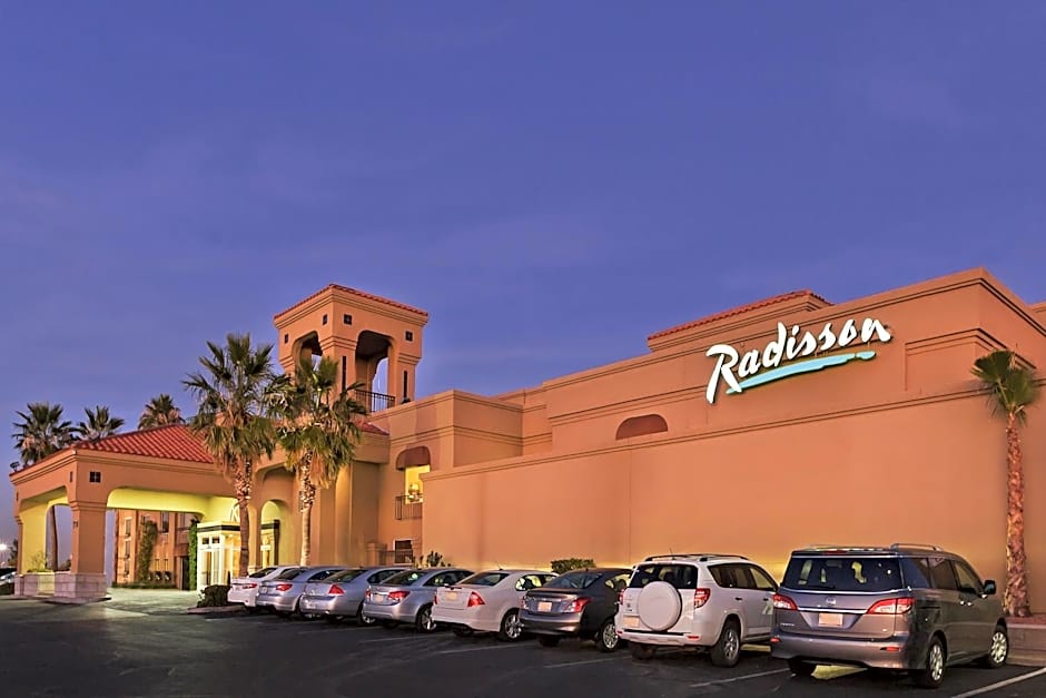 Radisson Hotel El Paso Airport