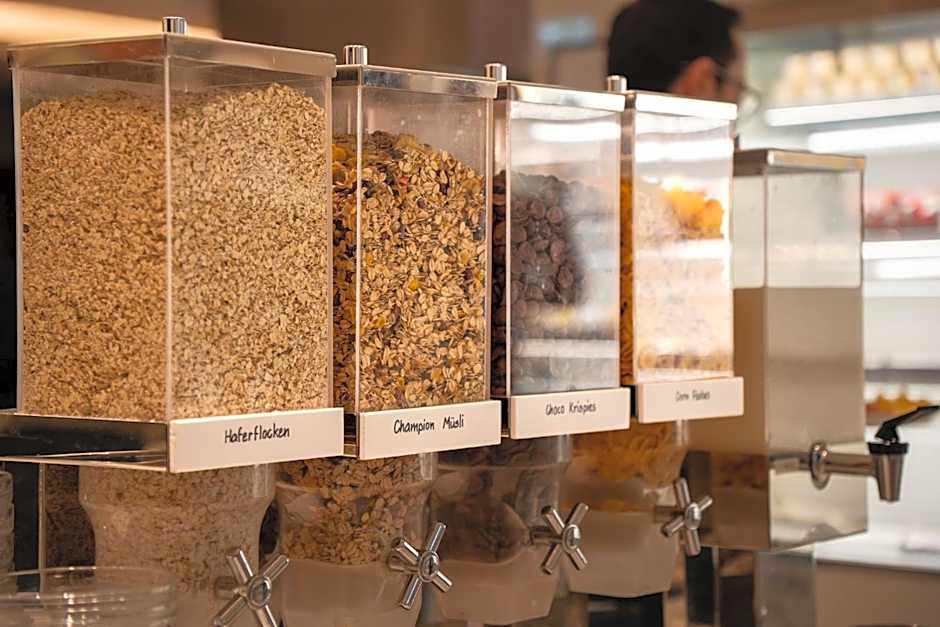 Crowne Plaza Zurich By IHG
