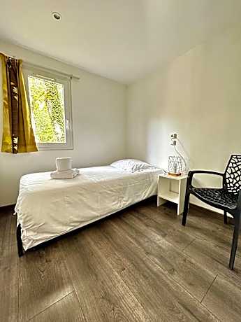 Premium Quadruple Room