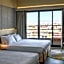 Metro Hotel