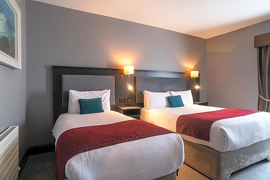 Cliffs of Moher Hotel