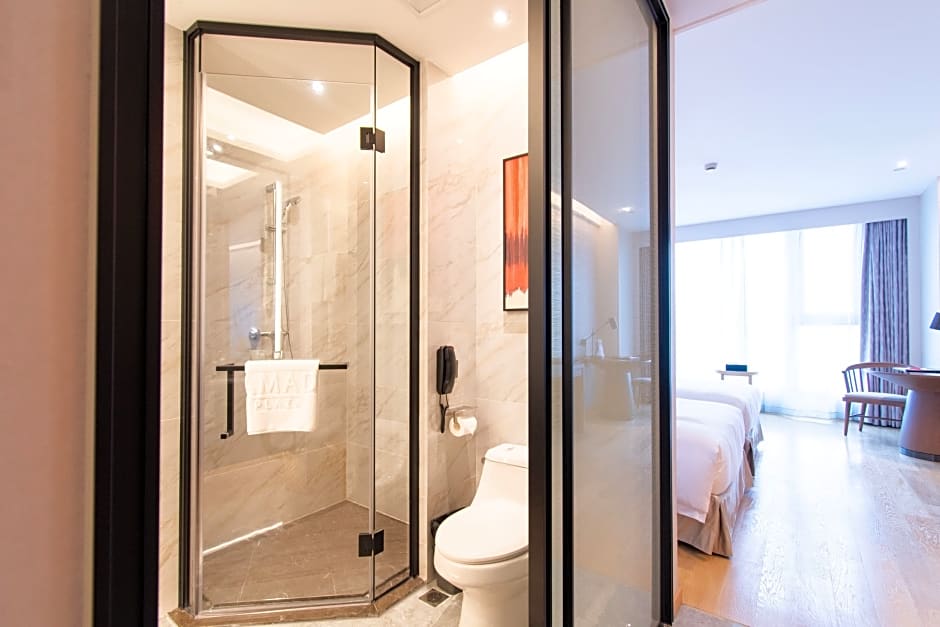 Ramada Plaza Wyndham Wenzhou Cangnan