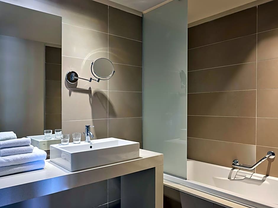 Atlantica Mikri Poli Crete