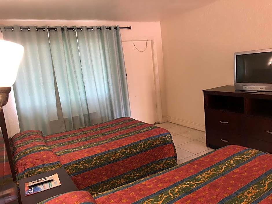 Sunset Inn- Fort Pierce, FL