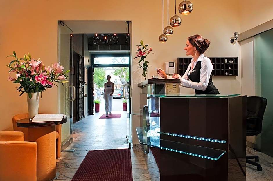 Spatz Aparthotel