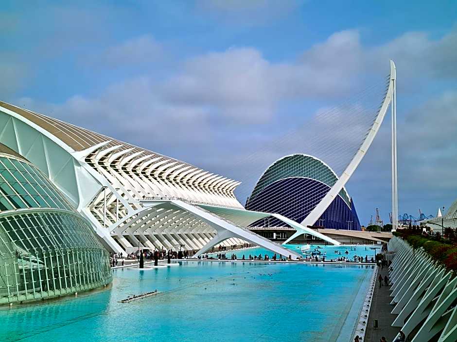 Hlius Brand New Apartments