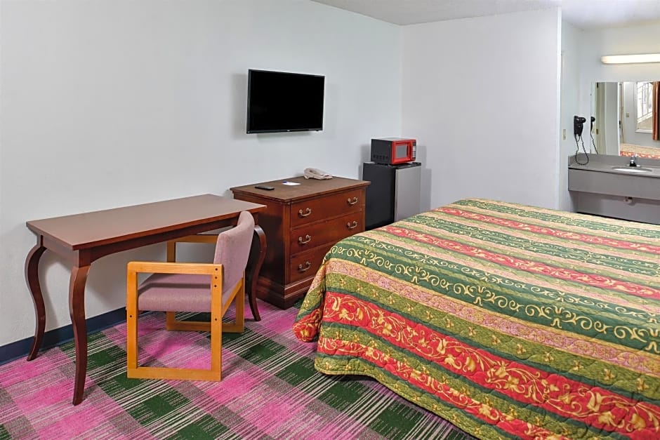 Americas Best Value Inn Indianapolis S