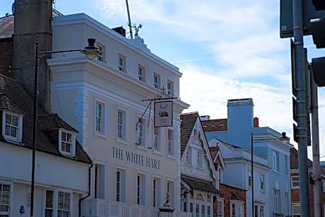 The White Hart - A Heartwood Inn