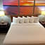 Days Inn & Suites by Wyndham Stevens Point