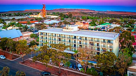 The Plaza Hotel Kalgoorlie