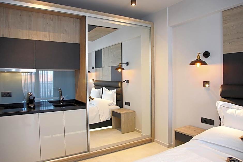 Athinais Luxury Apartments