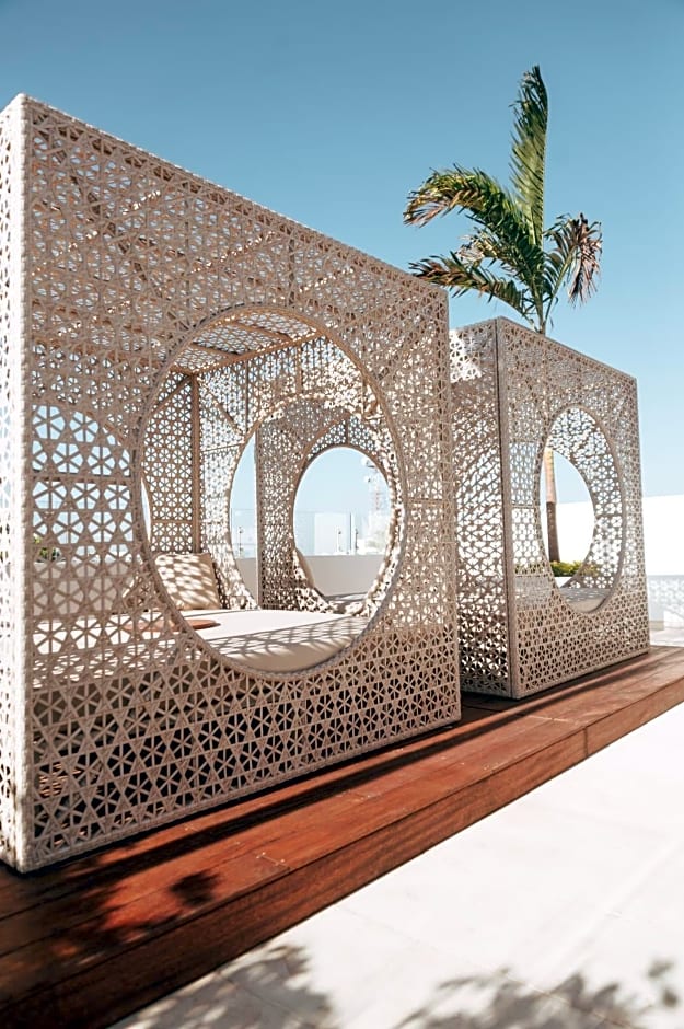 Antera Hotel & Residences
