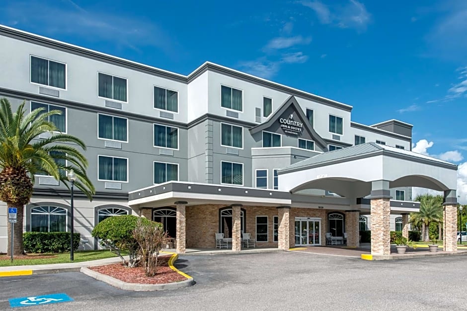 Country Inn & Suites by Radisson, Port Canaveral, FL