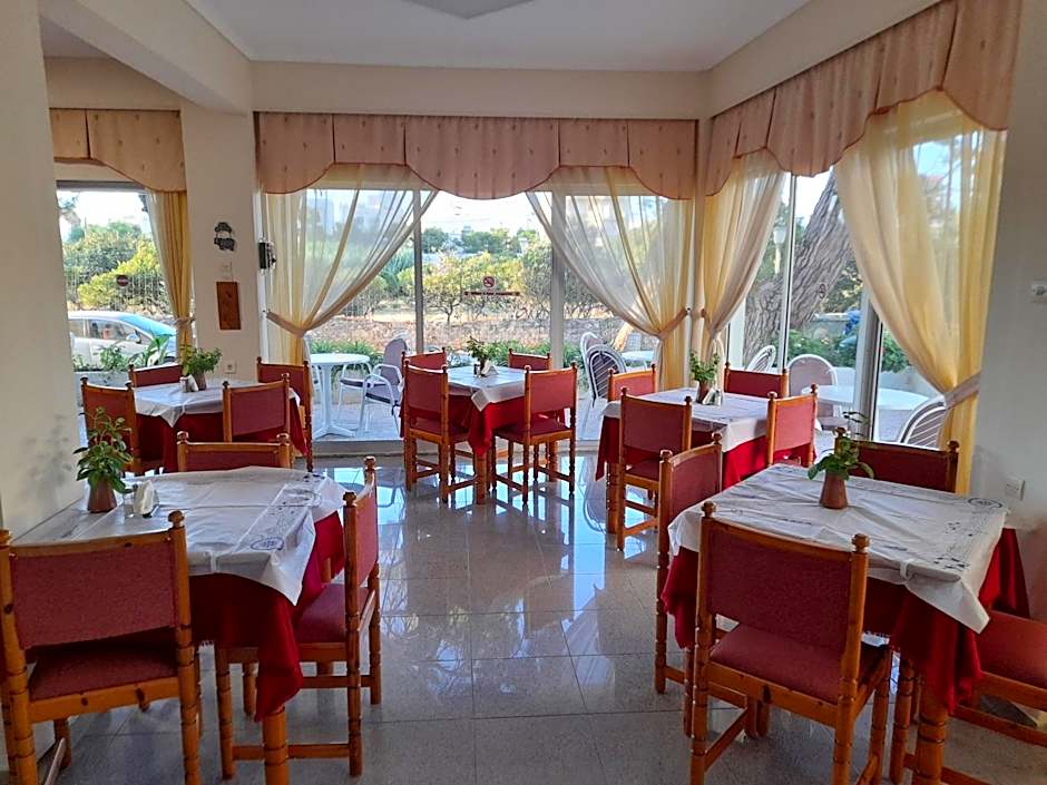 Phaethon Hotel