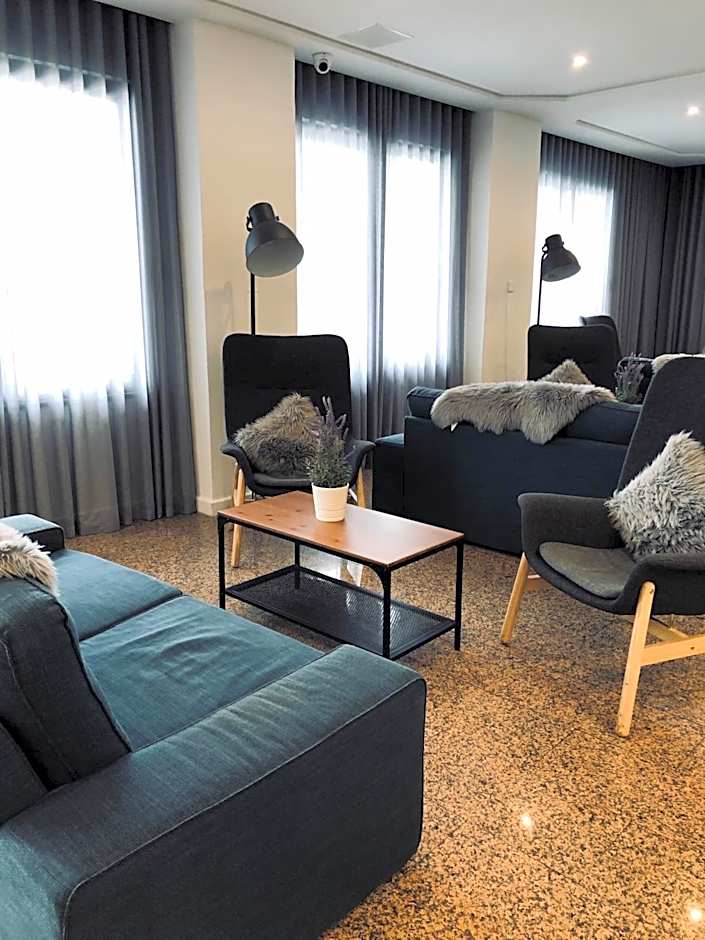 Plaza Regency Hotels