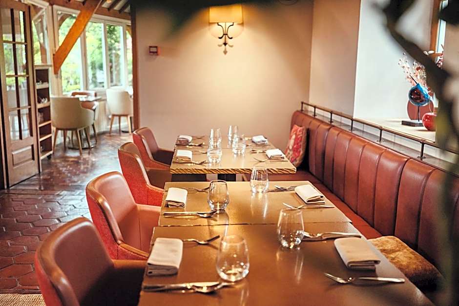 Hostellerie de la Tour d'Auxois