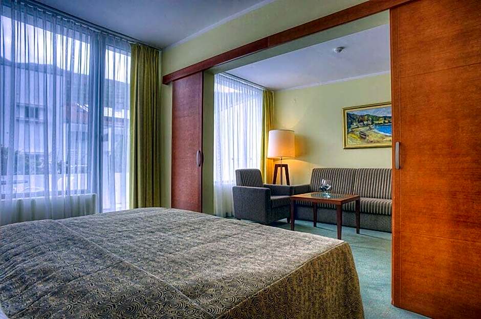 Hotel Rivijera