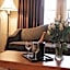 Ambassador Hotel Milwaukee, Trademark Collection by Wyndham