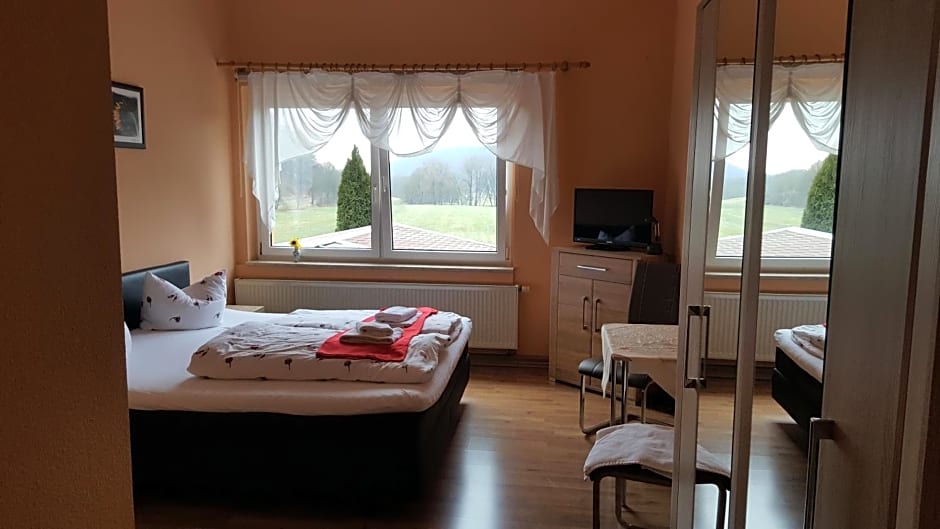 Hotel und Gasthof "Sonneneck"