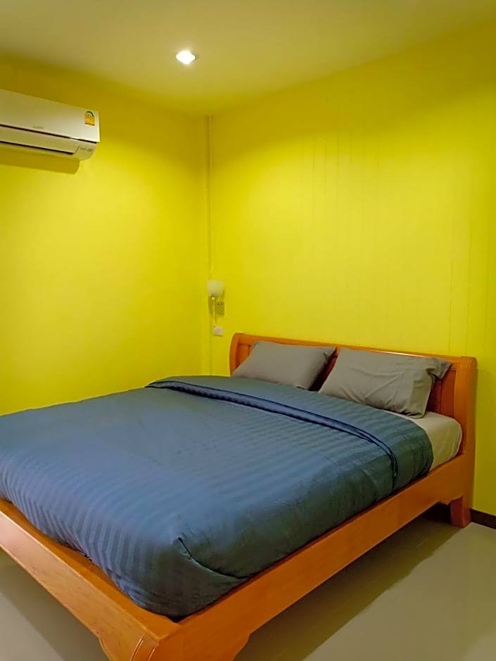 Siri Guesthouse