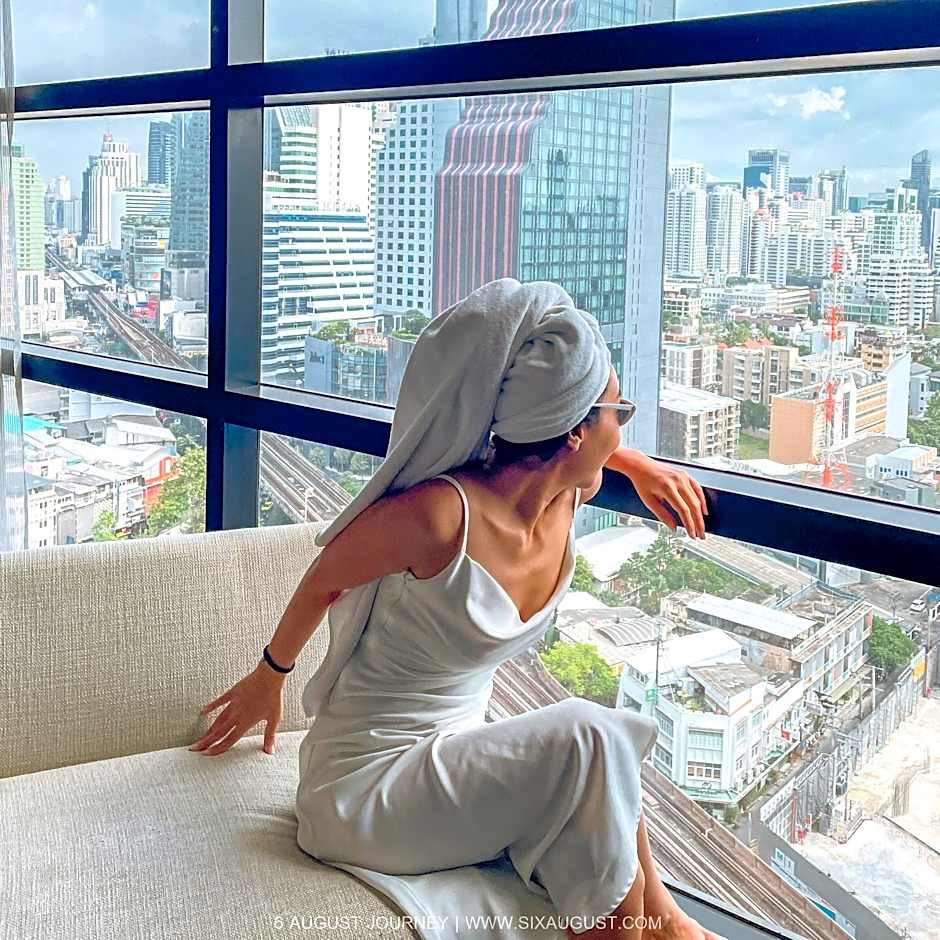 Holiday Inn Bangkok Sukhumvit By IHG