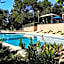 Les Arbousiers Village Hôtel Provençal