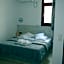 Birds Villa Apartments with Heated Pool - Including Car and Breakfast